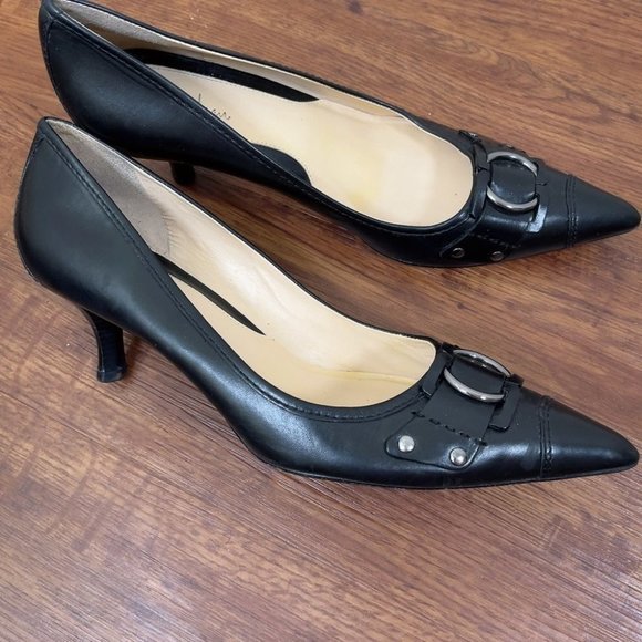 Cole Haan Black Pointed Heels - Picture 10 of 14